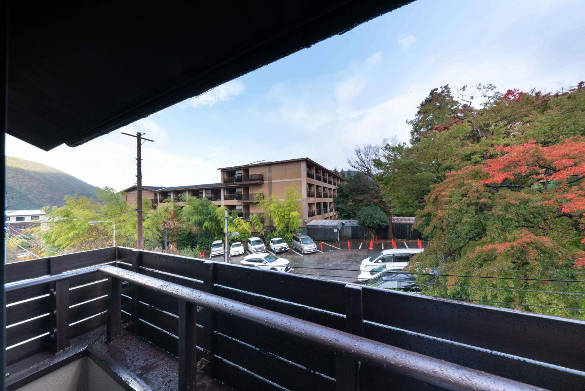 スタジオーネ 箱根強羅 West - Stagione Hakone Gora West Lägenhet Rum bild